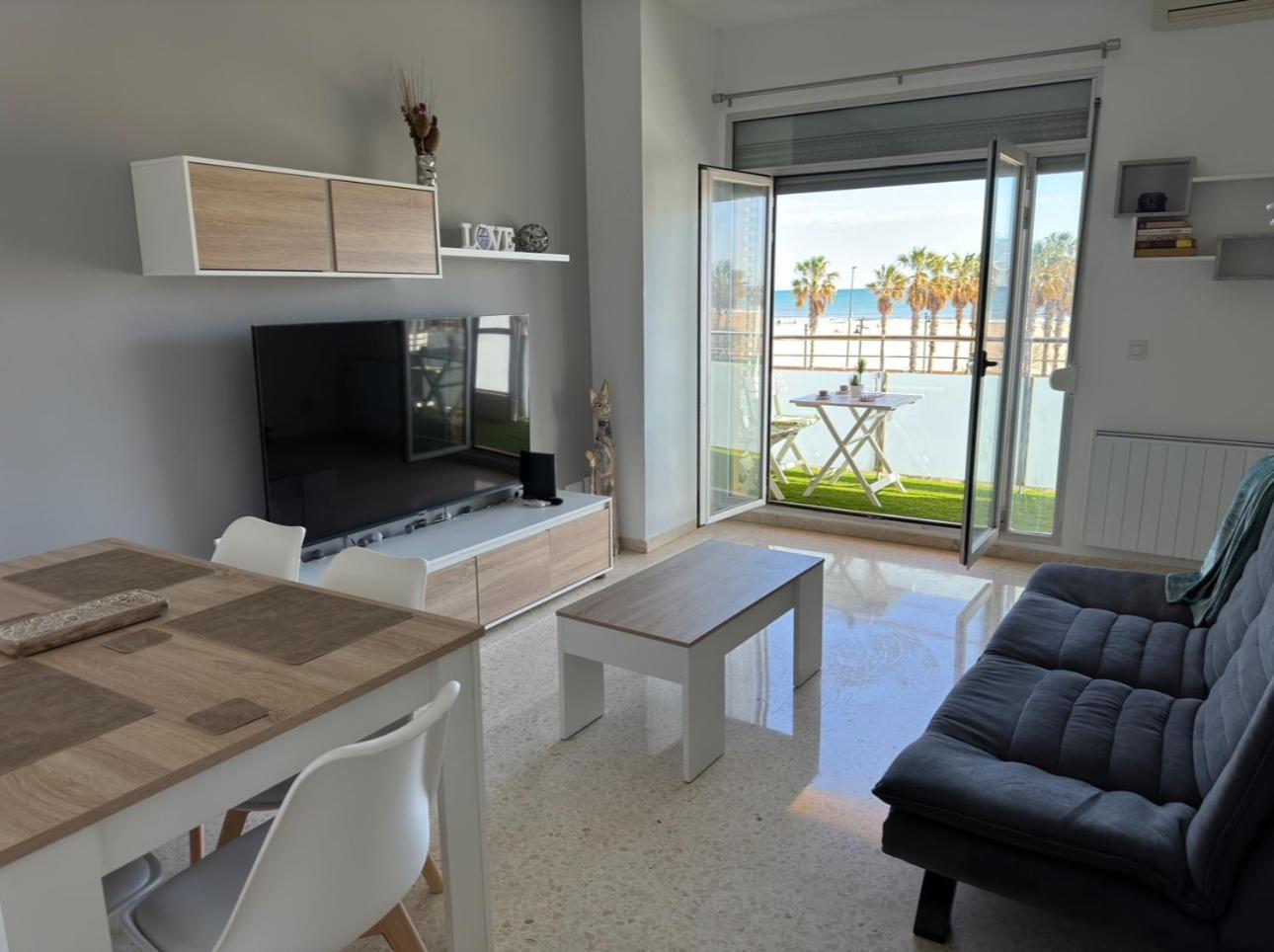 Apartamento Primera Linea De Mar Валенсия Екстериор снимка