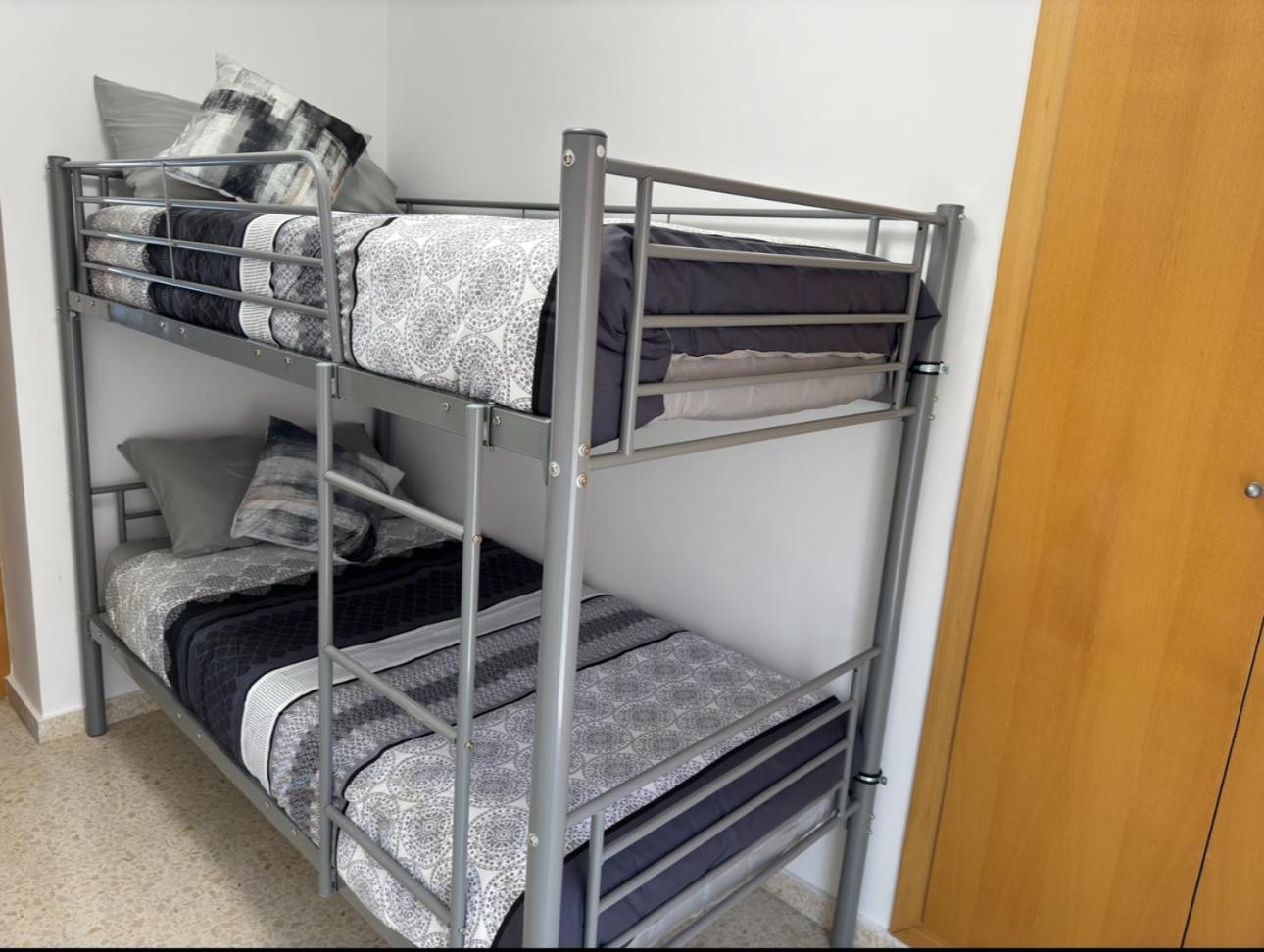 Apartamento Primera Linea De Mar Валенсия Екстериор снимка